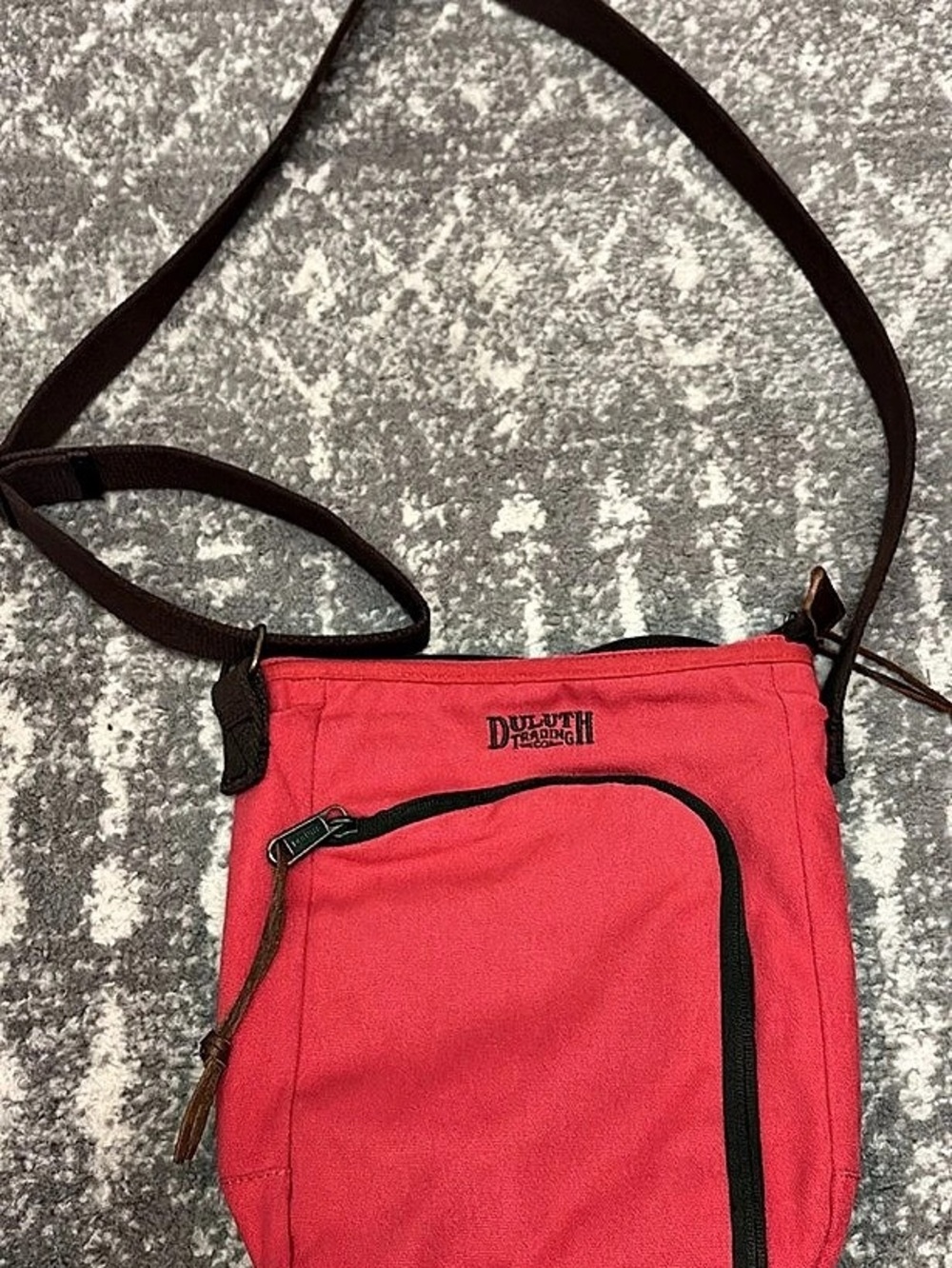 Duluth Trading Red Crossbody Bag